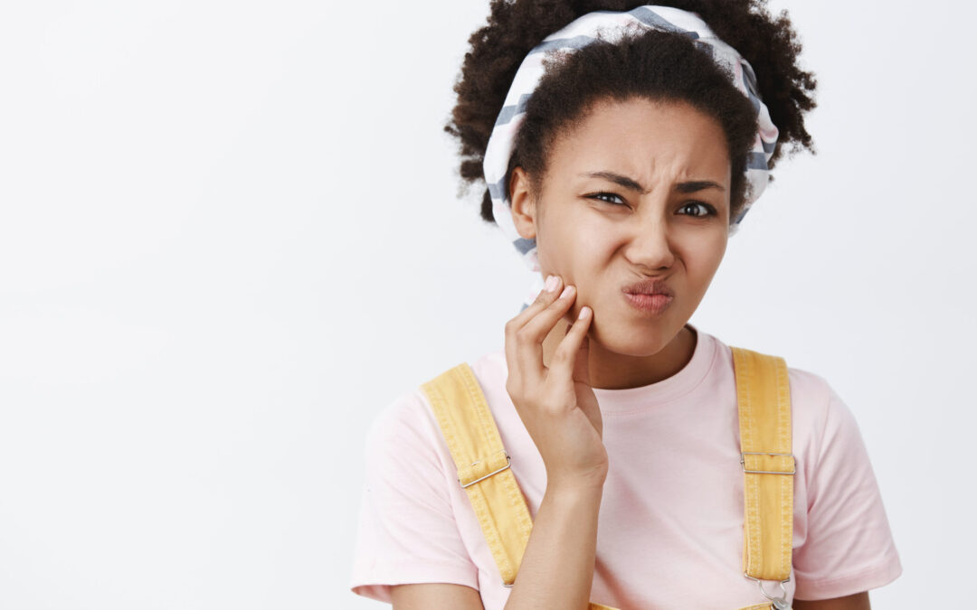 7 Signs of Unhealthy Gums and How to Treat Them